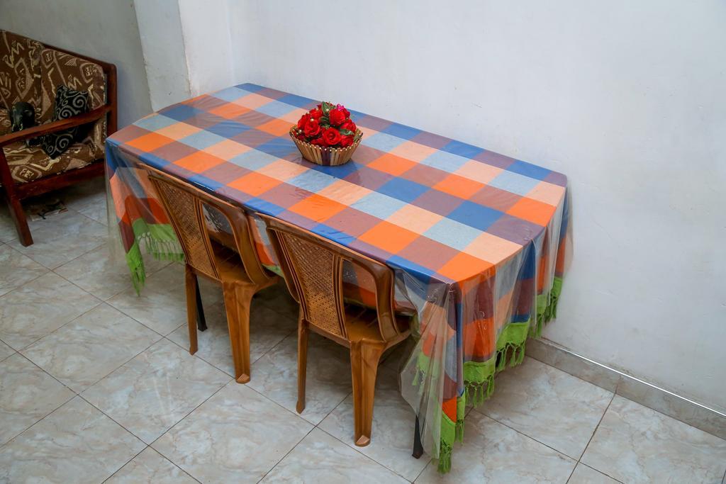 Nisansala HomeStay Kandy Deiyannewela Luaran gambar