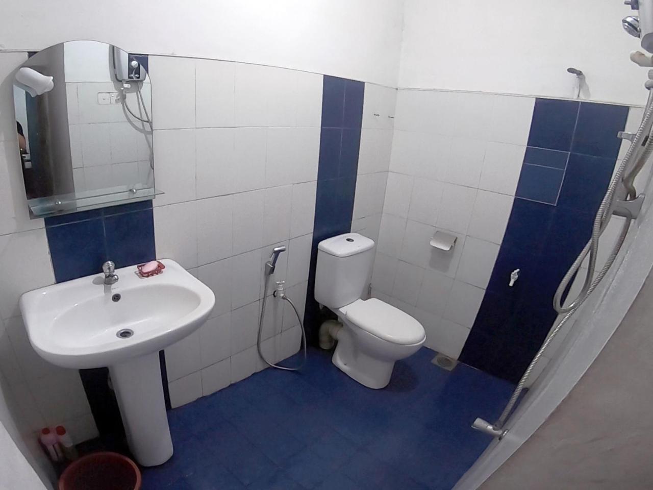 Nisansala HomeStay Kandy Deiyannewela Luaran gambar